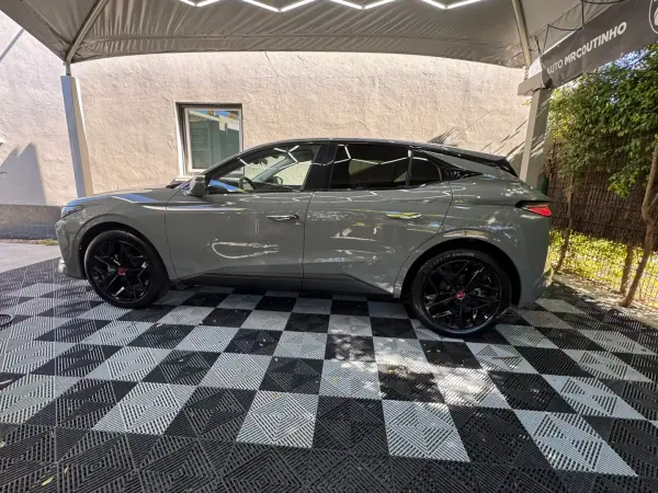 DS DS4 2024 - 22500 EUR, 13626 km - AUTO.MOTO.pt - 13626km - foto 4 de 27