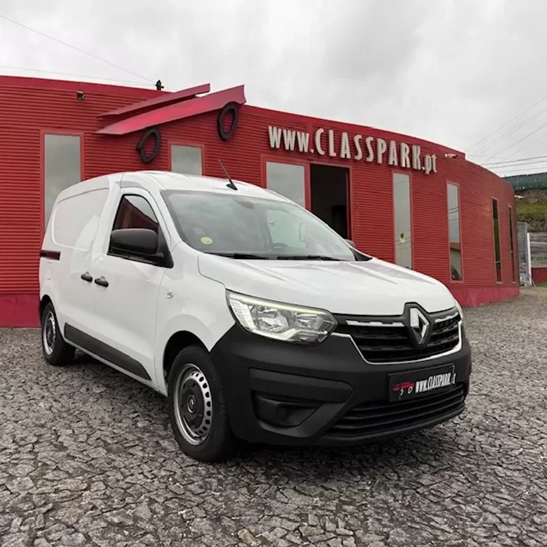 Renault EXPRESS 1.5 DCI 95 COMFORT BLUE VAN 2022 - 11500 EUR, 171000 km - AUTO.MOTO.pt - 171000km - foto 1 de 14