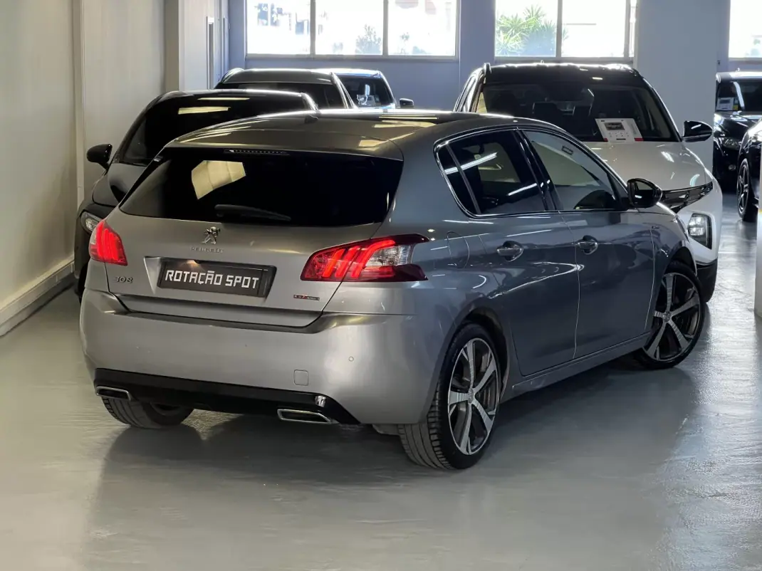Peugeot 308 2016 - 11990 EUR, 96000 km - AUTO.MOTO.pt - 96000km - foto 5 de 48