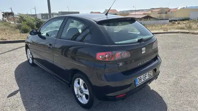SEAT Ibiza 2008 - 3950 EUR, 125000 km - AUTO.MOTO.pt - 125000km - foto 6 de 23
