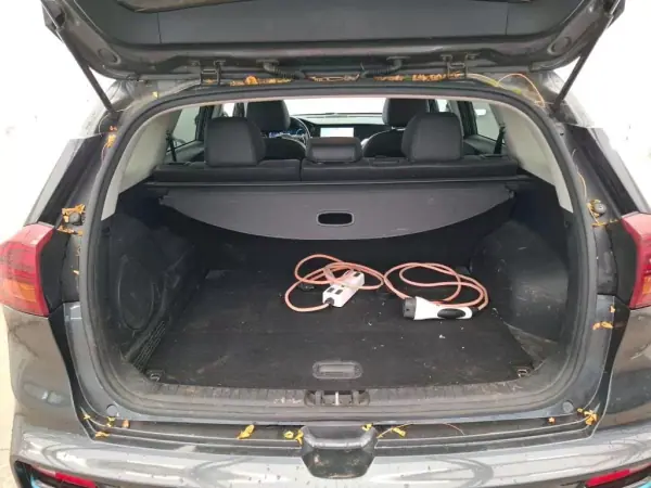 Kia e-Niro 2022 - 23550 EUR, 69835 km - 69835km - foto 9 de 9
