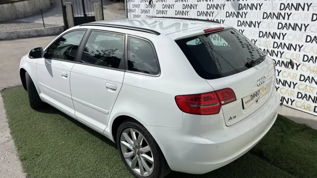 Audi A3 Sportback 2009 - 6900 EUR, 280000 km - AUTO.MOTO.pt - 280000km - foto 3 de 10