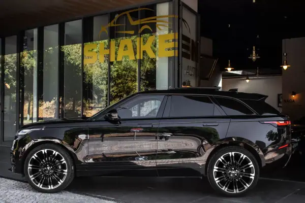 Land Rover Velar 2021 — foto 2 de 40