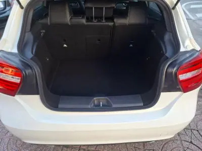 Mercedes-Benz A 200 2014 - 15900 EUR, 212000 km - 212000km - foto 16 de 32