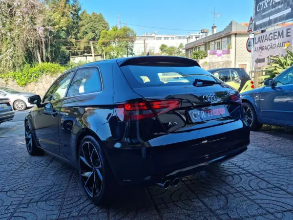 Audi A3 2014 - 14900 EUR, 250000 km - AUTO.MOTO.pt - 250000km - foto 12 de 38