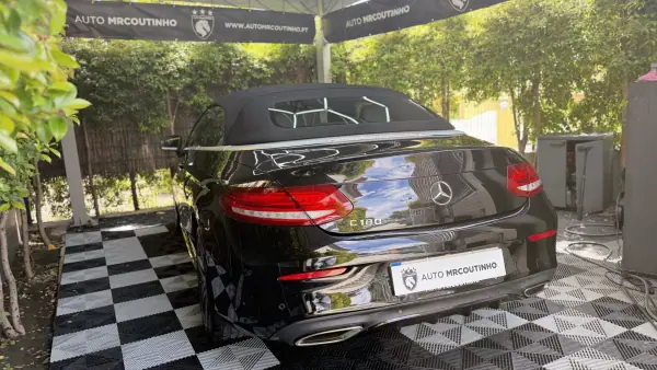 Mercedes-Benz C 180 2018 - 31500 EUR, 111500 km - AUTO.MOTO.pt - 111500km - foto 27 de 29