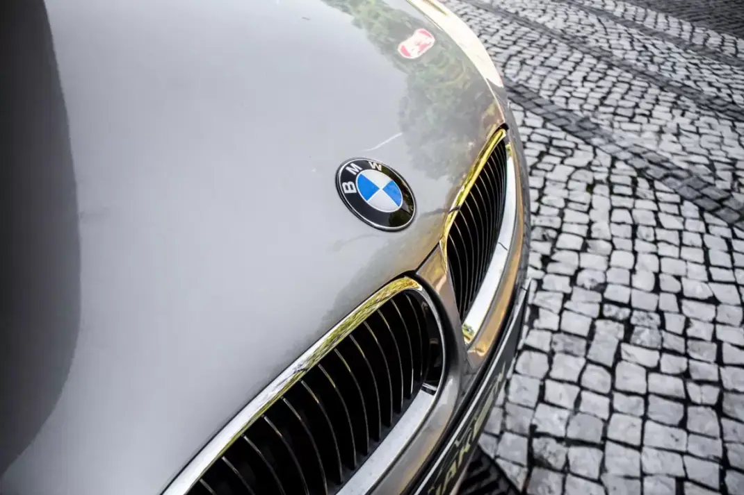 BMW 320 2008 - 15900 EUR, 111378 km - AUTO.MOTO.pt - 111378km - foto 12 de 40
