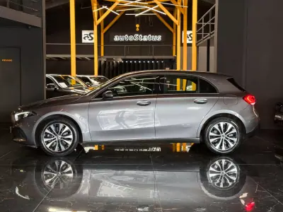 Mercedes-Benz A 250 2022 - 25990 EUR, 75700 km - AUTO.MOTO.pt - 75700km - foto 4 de 23