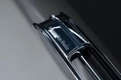 Mercedes-Benz SL 43 AMG 2022 - 109950 EUR, 30000 km - AUTO.MOTO.pt - 30000km - foto 26 de 51