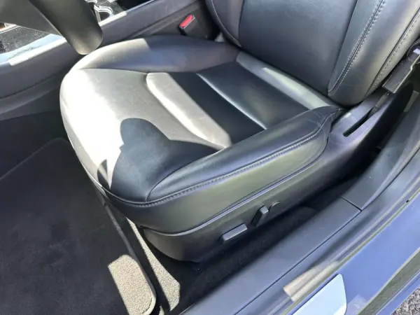 Tesla Model 3 2019 - 21900 EUR, 86000 km - AUTO.MOTO.pt - 86000km - foto 62 de 64