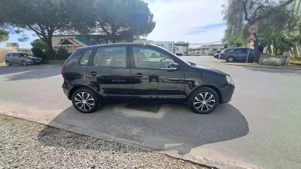 Volkswagen Polo 2008 - 4980 EUR, 154267 km - AUTO.MOTO.pt - 154267km - foto 15 de 38
