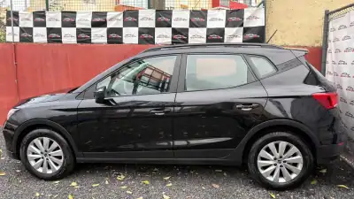 SEAT Arona 2023 - 14400 EUR, 62200 km - AUTO.MOTO.pt - 62200km - foto 3 de 13