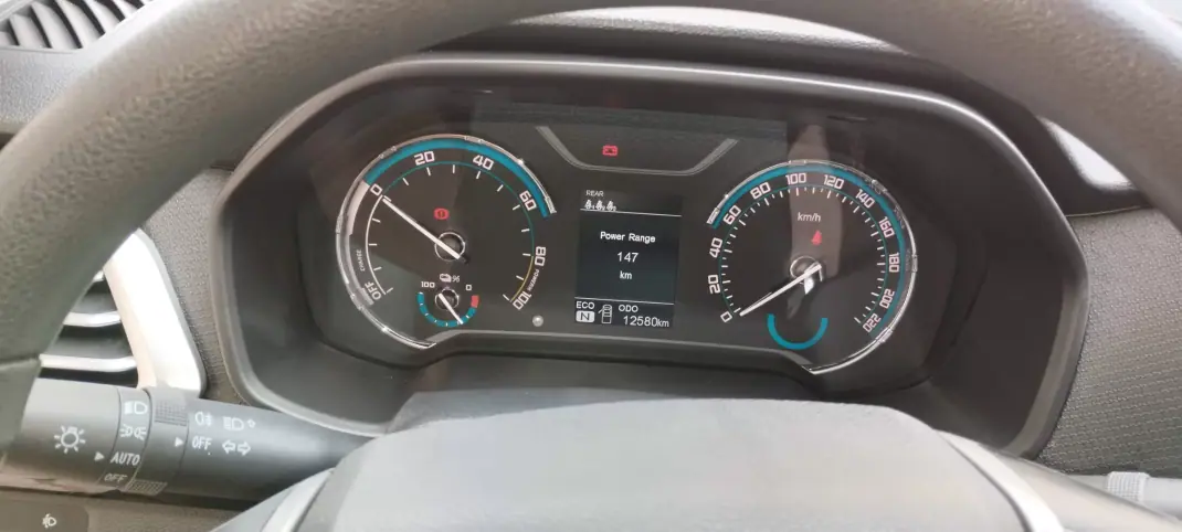 Maxus 2023 - 31500 EUR, 12635 km - AUTO.MOTO.pt - 12635km - foto 13 de 26