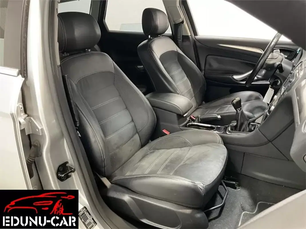 Ford Mondeo SW 2010 - 5999 EUR, 210000 km - AUTO.MOTO.pt - 210000km - foto 8 de 12