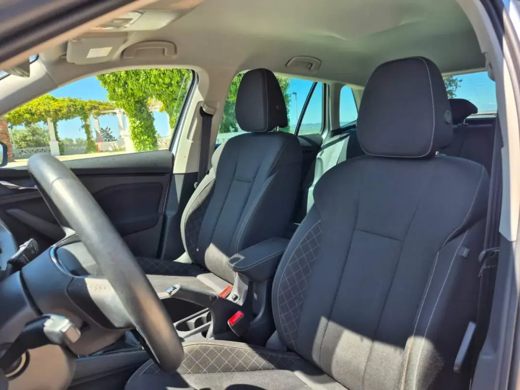 Skoda Kamiq 2023 - 18900 EUR, 24682 km - AUTO.MOTO.pt - 24682km - foto 14 de 20