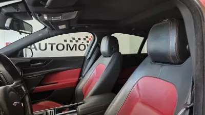 Jaguar XE 2016 - 14950 EUR, 176623 km - AUTO.MOTO.pt - 176623km - foto 39 de 58