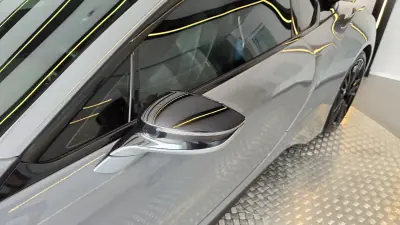 BMW i8 2015 - 62500 EUR, 132830 km - 132830km - foto 30 de 50