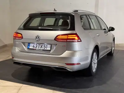 Volkswagen Golf Variant 2017 - 12900 EUR, 151000 km - AUTO.MOTO.pt - 151000km - foto 5 de 25