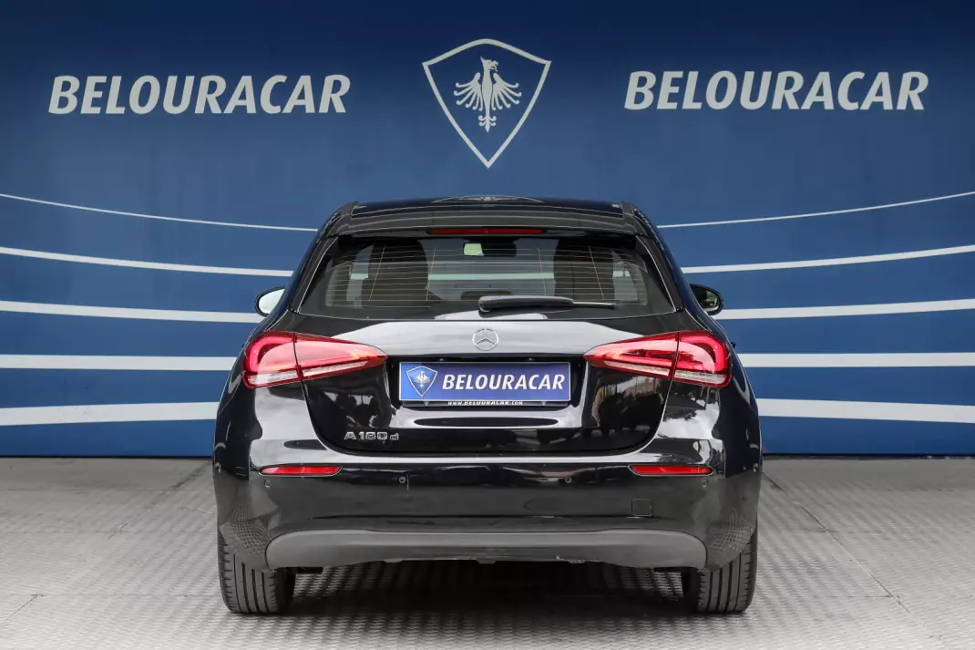 Mercedes-Benz A 180 2019 - 20950 EUR, 92644 km - AUTO.MOTO.pt - 92644km - foto 5 de 17