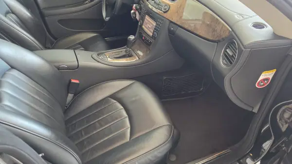 Mercedes-Benz CLS 320 2008 - 11900 EUR, 248910 km - 248910km - foto 54 de 64