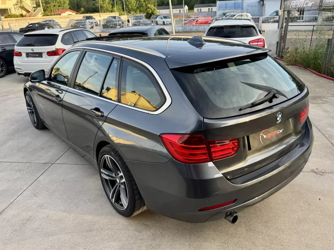 BMW 318 2014 - 10999 EUR, 270000 km - AUTO.MOTO.pt - 270000km - foto 21 de 24
