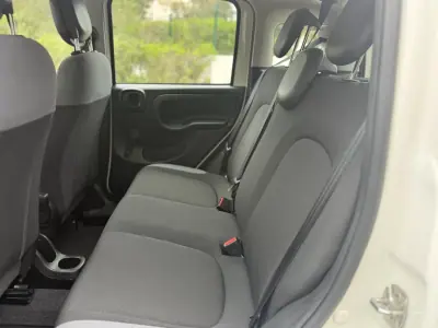 Fiat Panda 2018 - 8999 EUR, 60000 km - AUTO.MOTO.pt - 60000km - foto 12 de 12