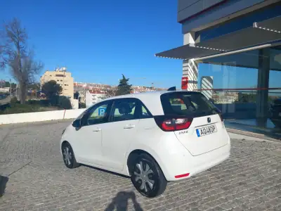 Honda Jazz 2022 - 22500 EUR, 49000 km - AUTO.MOTO.pt - 49000km - foto 4 de 13