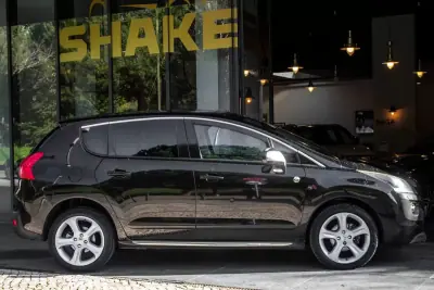 Peugeot 3008 2012 - 6900 EUR, 286405 km - AUTO.MOTO.pt - 286405km - foto 10 de 35