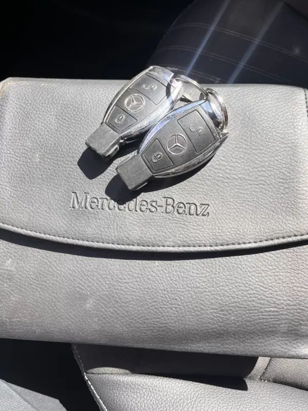 Mercedes-Benz B 180 2011 - 9990 EUR, 323900 km - AUTO.MOTO.pt - 323900km - foto 18 de 18