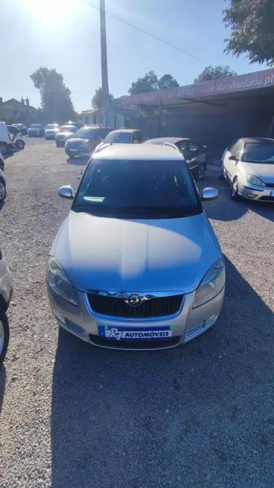 Skoda Fabia Break 2008 - 5788 EUR, 203987 km - AUTO.MOTO.pt - 203987km - foto 2 de 22