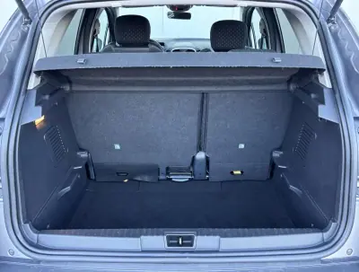 Renault Captur 2018 - 13950 EUR, 119000 km - AUTO.MOTO.pt - 119000km - foto 41 de 42