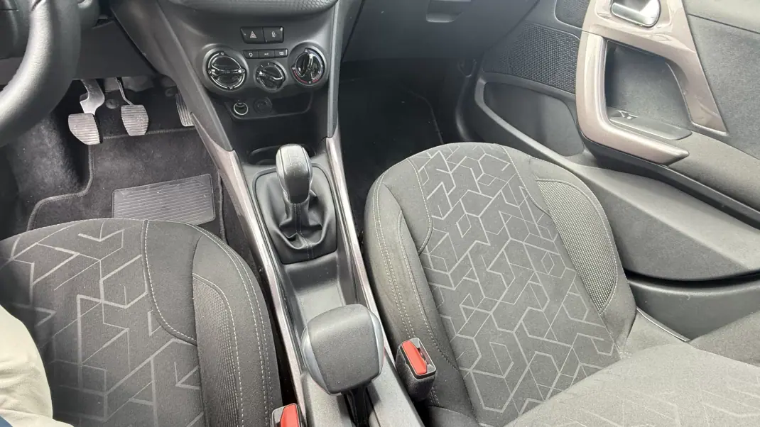 Peugeot 2008 2016 - 10590 EUR, 55500 km - AUTO.MOTO.pt - 55500km - foto 16 de 36