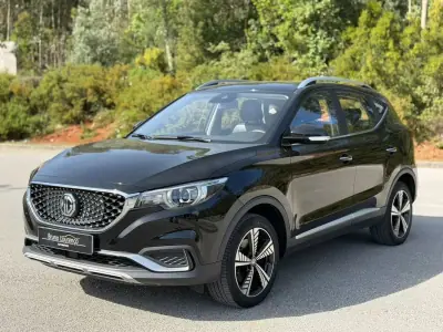 MG ZS 2020 - 16900 EUR, 88892 km - AUTO.MOTO.pt - 88892km - foto 2 de 15