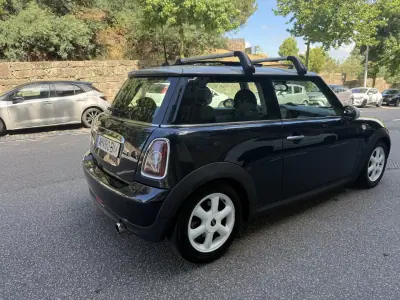 MINI Cooper 2008 - 7450 EUR, 99000 km - AUTO.MOTO.pt - 99000km - foto 6 de 15