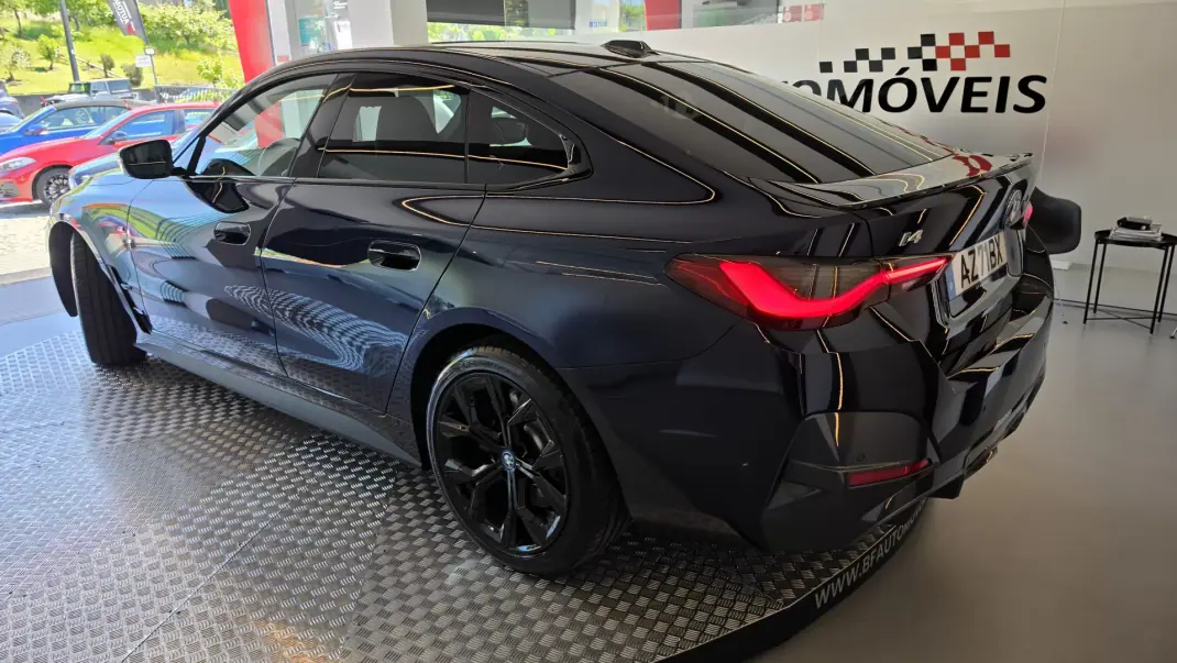 BMW i4 2023 - 38900 EUR, 51175 km - AUTO.MOTO.pt - 51175km - foto 20 de 62