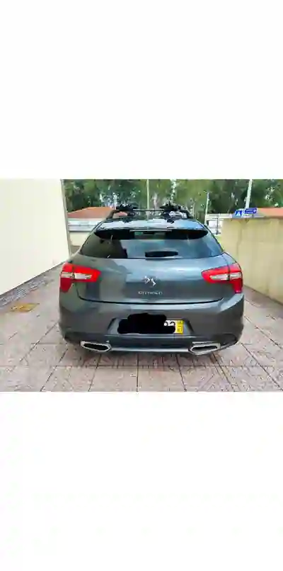 DS DS5 2015 — foto 2 de 10