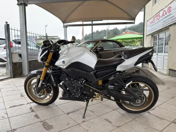 Yamaha FZ 07 2012 - 5450 EUR, 20852 km - AUTO.MOTO.pt - 20852km - foto 3 de 18