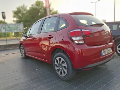 Citroën C3 2017 - 13500 EUR, 120000 km - AUTO.MOTO.pt - 120000km - foto 5 de 11