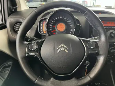 Citroën C1 2020 - 9800 EUR, 67008 km - AUTO.MOTO.pt - 67008km - foto 8 de 19