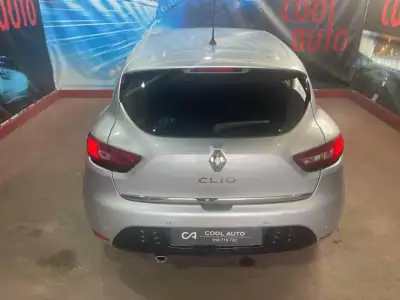 Renault Clio 2019 - 11750 EUR, 106000 km - AUTO.MOTO.pt - 106000km - foto 14 de 45