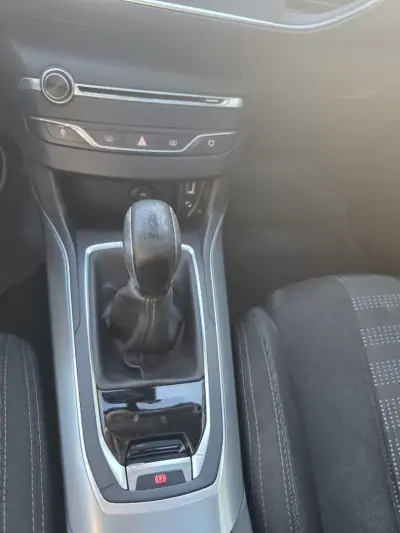 Peugeot 308 SW 2015 - 7500 EUR, 280000 km - 280000km - foto 55 de 56