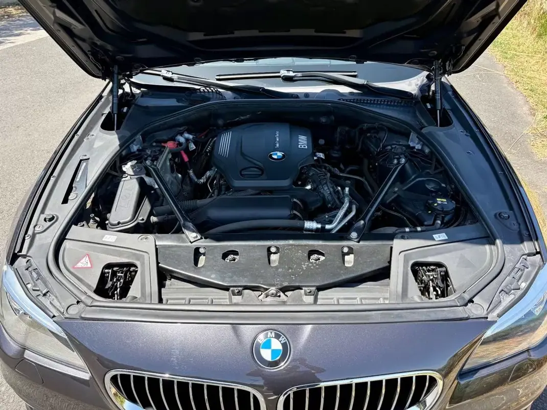 BMW 520 2015 - 21900 EUR, 56196 km - AUTO.MOTO.pt - 56196km - foto 23 de 24
