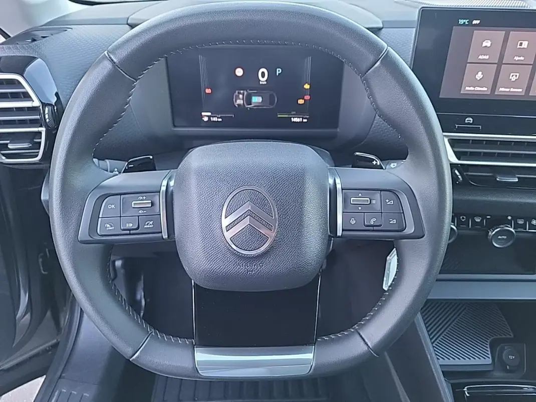 Citroën C4 2025 - 24400 EUR, 14526 km - AUTO.MOTO.pt - 14526km - foto 17 de 25