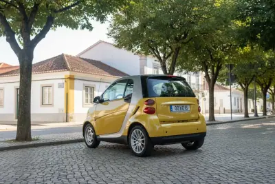 Smart ForTwo Coupé 2007 - 5450 EUR, 181000 km - AUTO.MOTO.pt - 181000km - foto 7 de 19