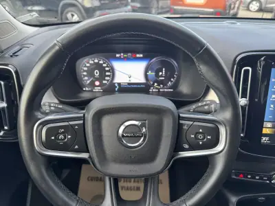 Volvo XC 40 2021 - 24500 EUR, 121000 km - AUTO.MOTO.pt - 121000km - foto 28 de 42