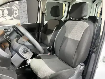 Renault Kangoo 2020 - 16800 EUR, 12073 km - AUTO.MOTO.pt - 12073km - foto 7 de 20
