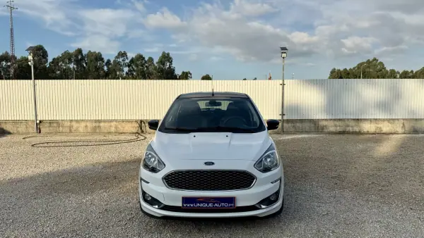Ford KA 2018 - 10500 EUR, 142000 km - AUTO.MOTO.pt - 142000km - foto 6 de 40
