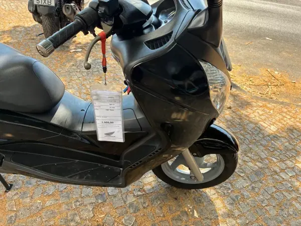 Honda 599 2013 - 1950 EUR, 24578 km - AUTO.MOTO.pt - 24578km - foto 9 de 11