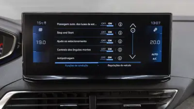 Peugeot 3008 2022 - 21750 EUR, 58000 km - AUTO.MOTO.pt - 58000km - foto 29 de 35