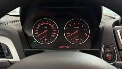 BMW 218 2016 - 19490 EUR, 108715 km - AUTO.MOTO.pt - 108715km - foto 14 de 35